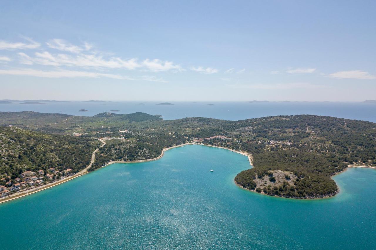 Luxury Apartments Skalinada Near Beaches, Tisno - Dalmatia Exterior foto