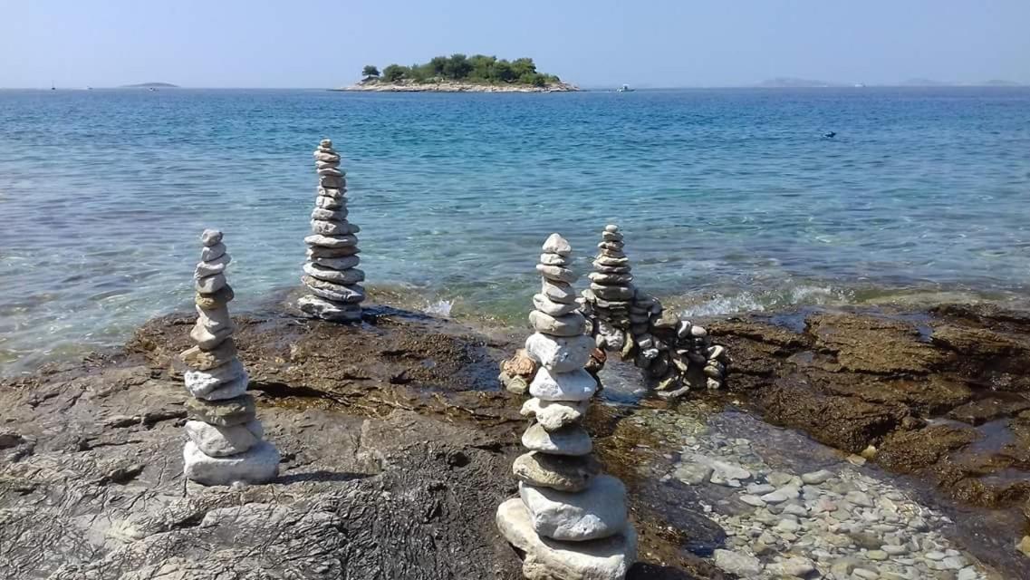 Luxury Apartments Skalinada Near Beaches, Tisno - Dalmatia Exterior foto